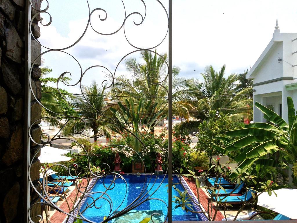Ropanha Boutique Hotel Σίχανουκβιλ Εξωτερικό φωτογραφία