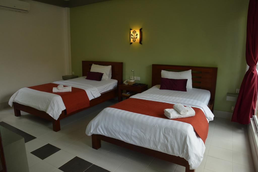 Ropanha Boutique Hotel Σίχανουκβιλ Εξωτερικό φωτογραφία